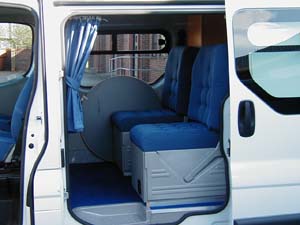 Renault Trafic side load door